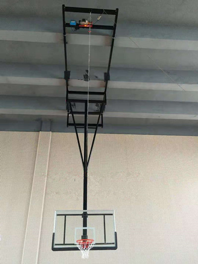 陕西西安zui新安装电动悬空式篮球架案例